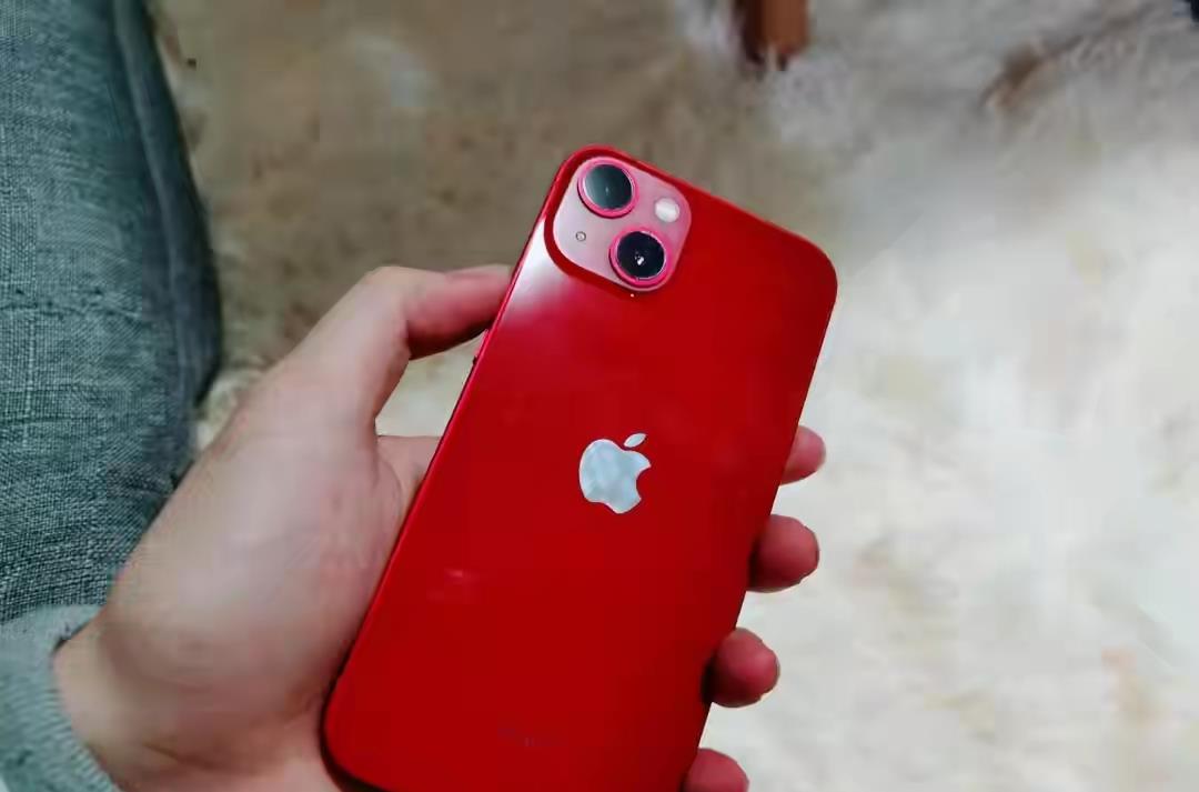 iphone xr|128GB仅3899，“乞丐版”iPhone降价退场