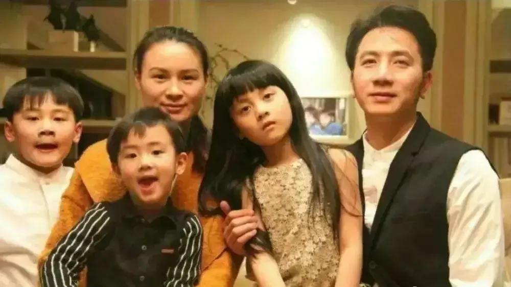 半城炊烟的情感故事|老婆和三个孩子在天堂！我在人间彷徨，寻不到你的天堂