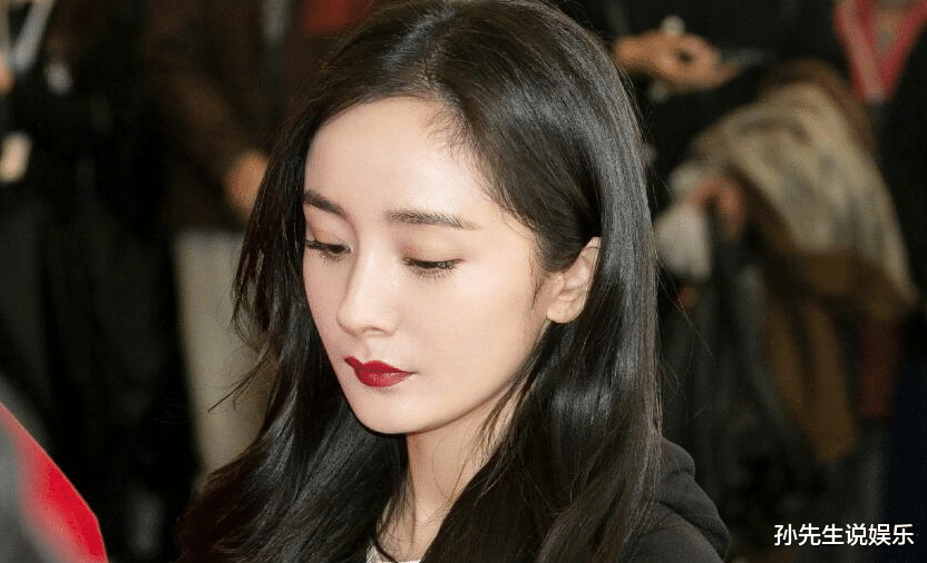 杨幂|磕到甜度超高的职场剧，35岁杨幂担任女主，看到男主后：追定了