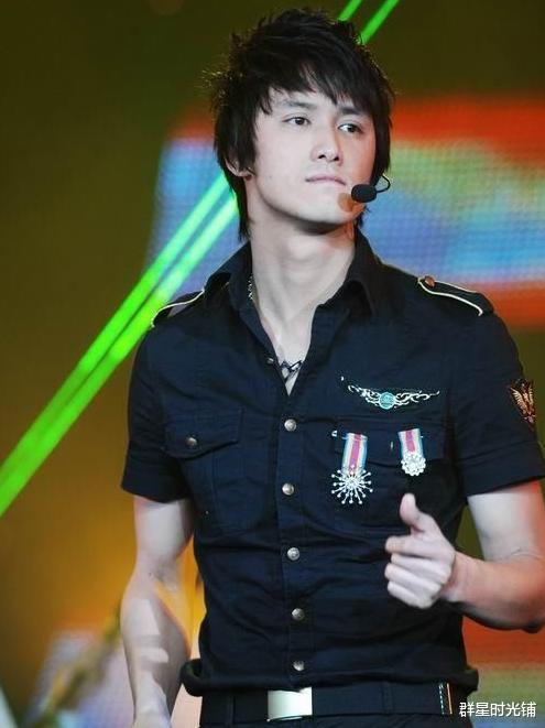 吴磊|花样美男巫迪文：凭蓝野明出圈，却选秀遭冷眼，搭戏万茜能否翻红