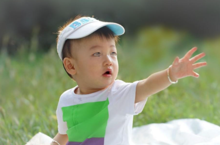 糖果的妈妈|“自来熟”的孩子更出息?别小瞧拘谨的娃,他们各有各的本事