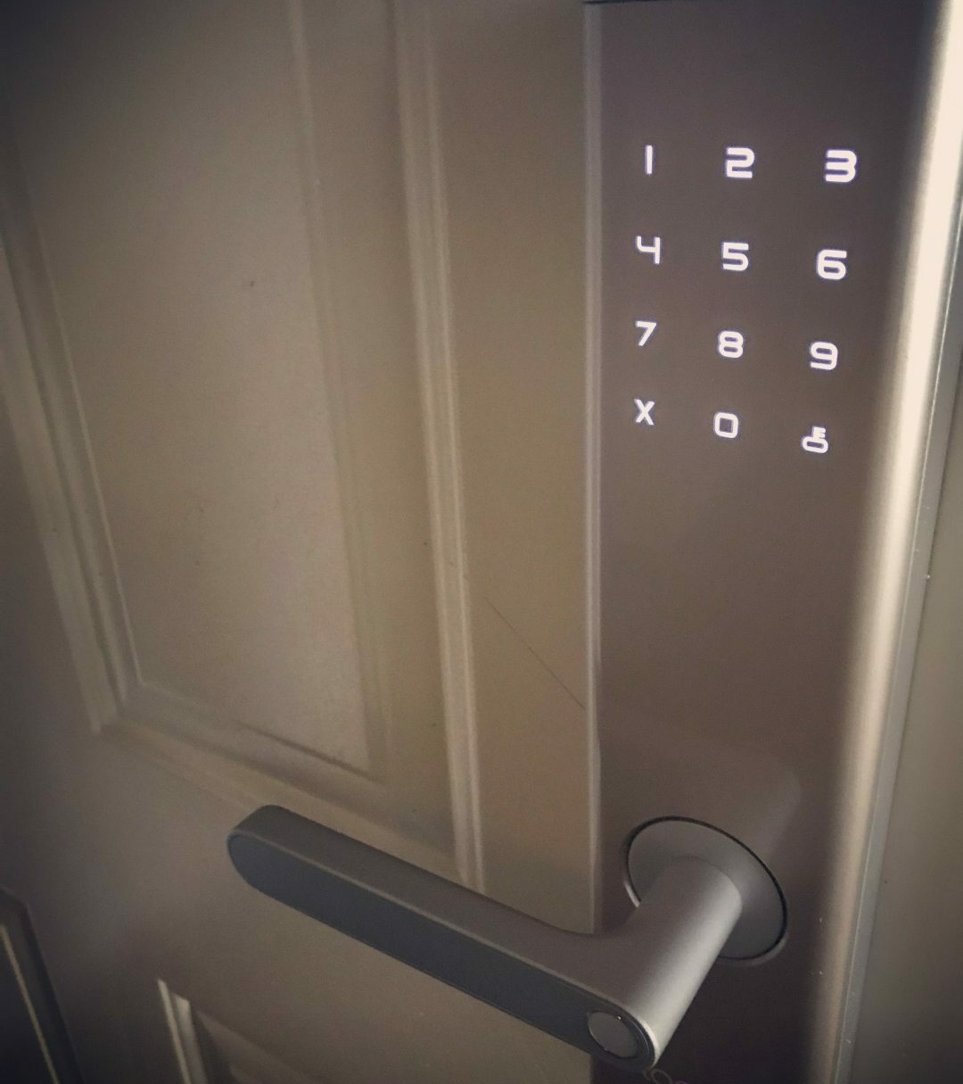 家居编辑麦月|这些家居品没必要买贵的，不是因为穷，只是不愿交智商税！