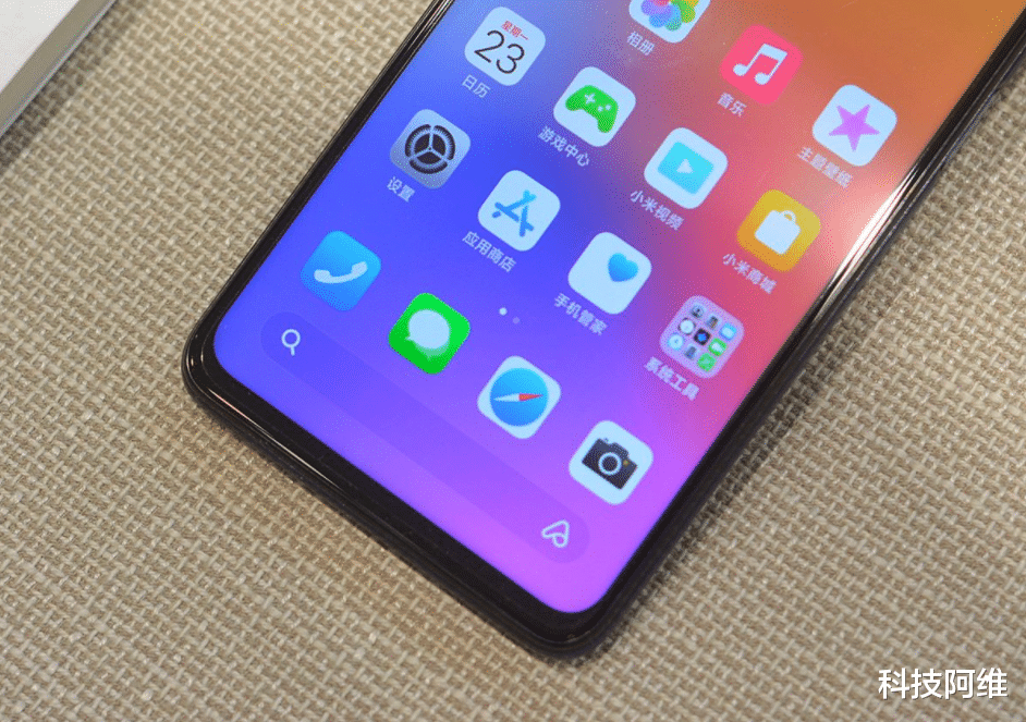 摄像头|仅1699元，一亿像素四摄+8GB+120Hz，目前最热销中档机跌至新低价
