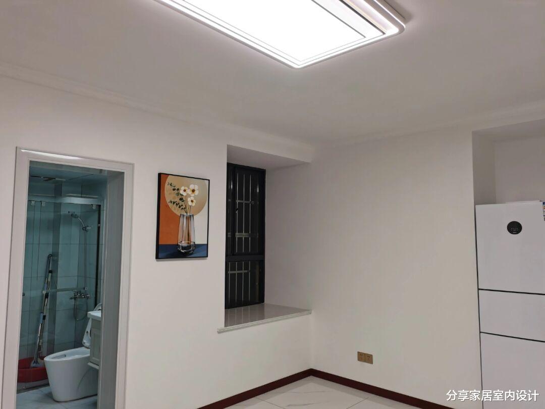 小叔69平新房装修花了8W，全屋非常极简，这样的效果不容易过时！