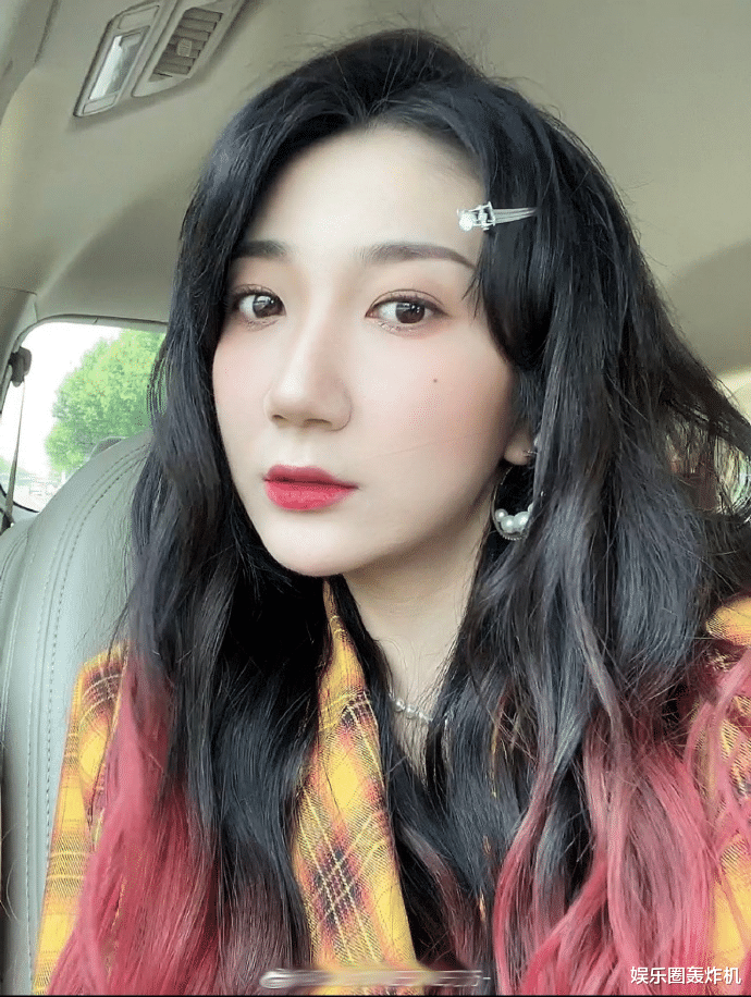 乃万|乃万事件后续，多名明星艺人卷入风波，一名大学生被退学