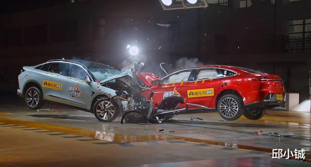 威海 冒着被BYD起诉的风险，来谈谈比亚迪汉EV对撞起火事件！