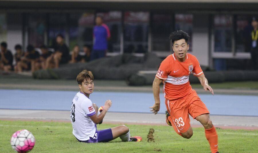 日本隊(duì)|CCTV5直播！國(guó)足生死戰(zhàn)，魯能三冠功勛成關(guān)鍵，鎖死日本10球神鋒