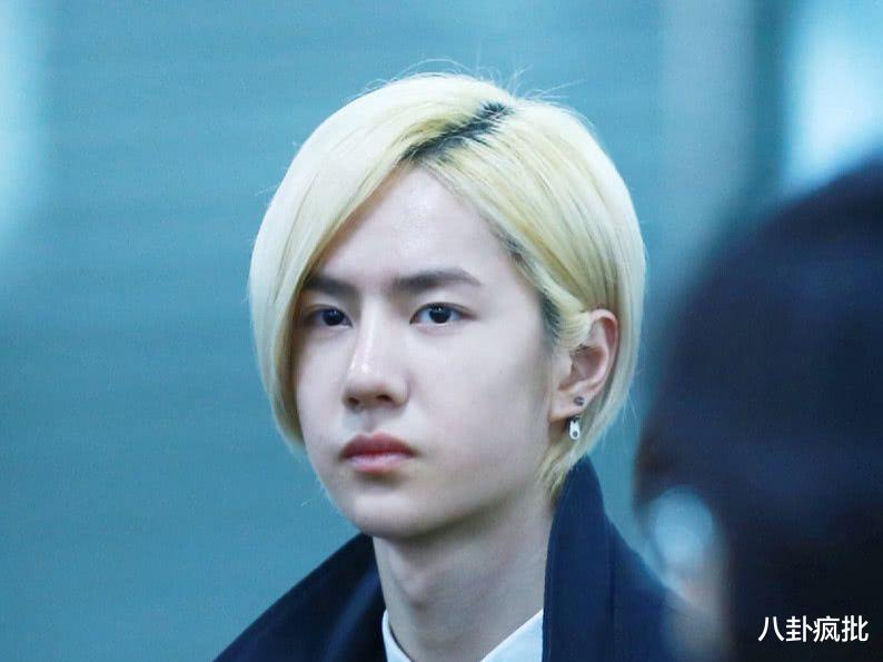 林生斌|手机公主当主舞,乐华蹭王一博热度,刘德华电影被压货,黑人当舔狗