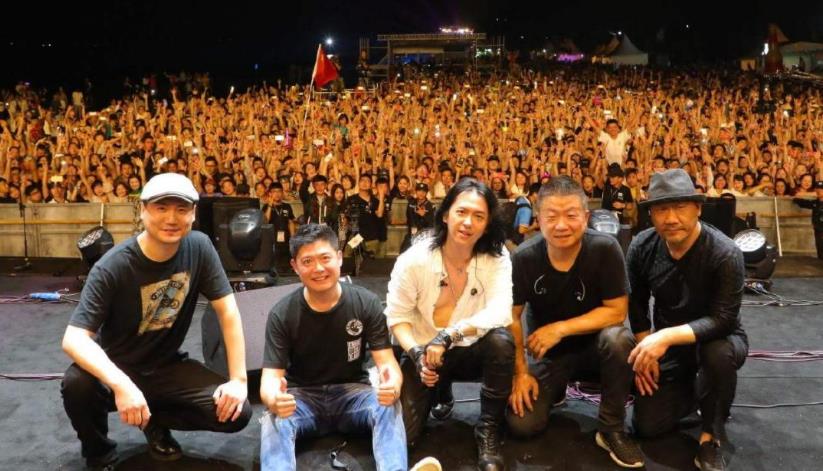 景甜|最有魅力的6位“披荆哥哥”，张琪燃炸全场，李承铉让耳朵怀孕