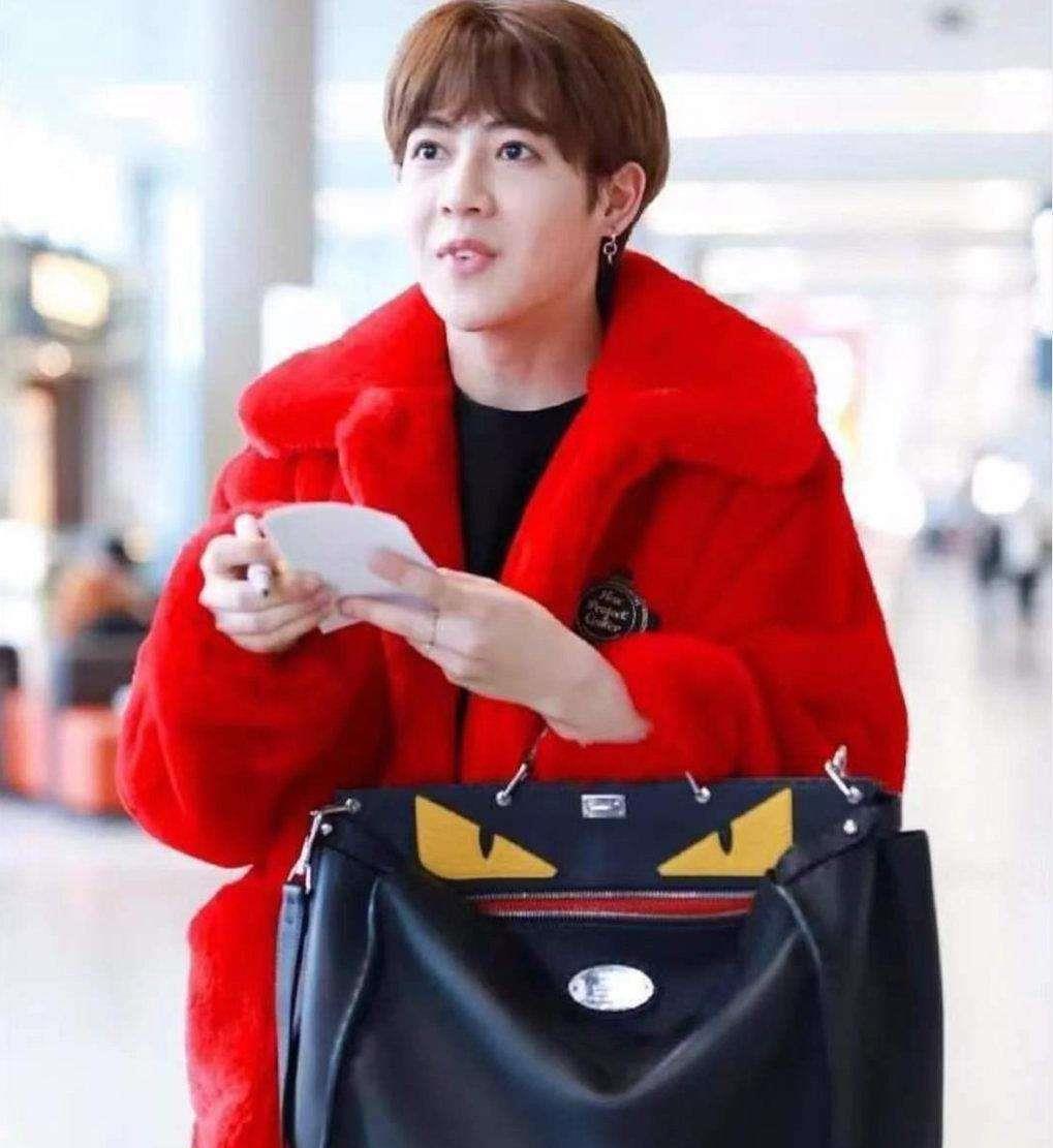 薛之谦|当男神逐渐“姨化”，尹正成“农村大姨”，薛之谦肿成馒头