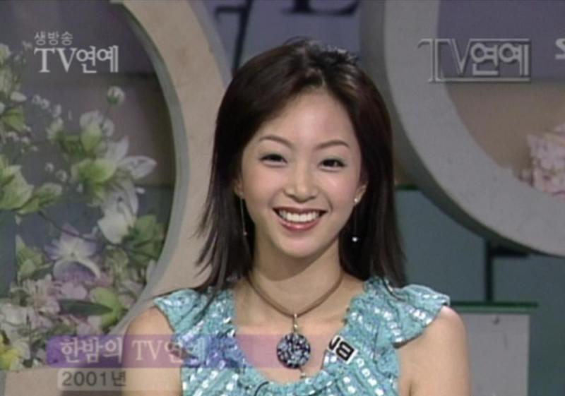 王力宏|戴上鼻环的韩艺瑟,她只做照亮自己的那一轮明月