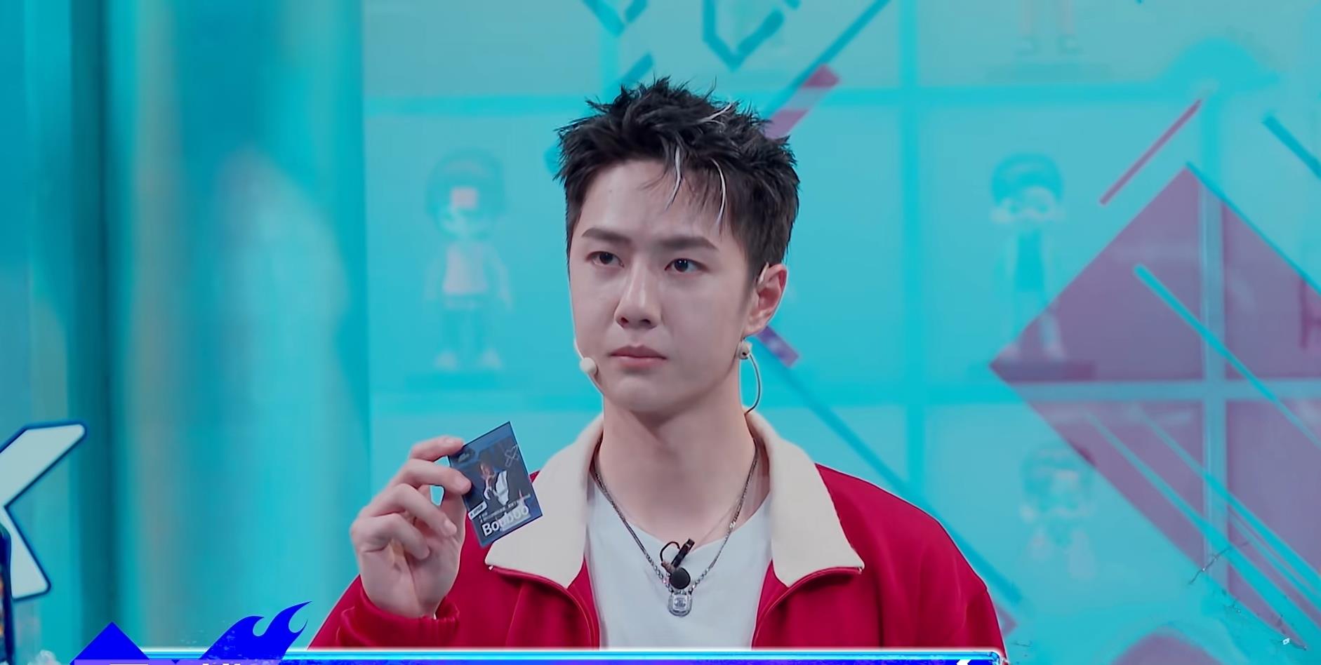 王一博|《街舞4》54组舞者表演，队长担任裁判，王一博的谦虚提升好感