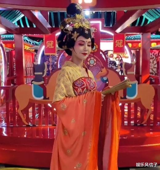 小姐姐|还记得“不倒翁小姐姐”吗？结婚产子后被偶遇，网友：变味了