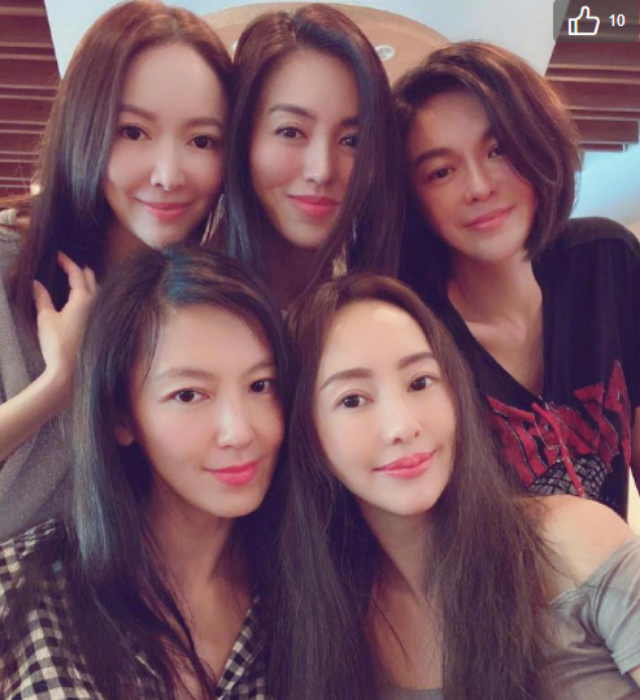 景甜|45岁林熙蕾罕见晒近照秀身材，19岁获双学士，嫁阔少后不愿复出