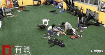 时尚美妆|薇娅直播的\＂懒人伞\＂一夜爆红，39度出门不怕晒，网友：这么简单？