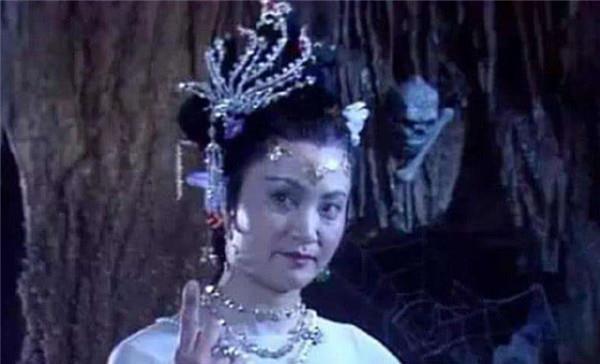 杨洁|京剧名角被“骗”去拍西游，因演得入戏而被骂，一直怨恨导演杨洁