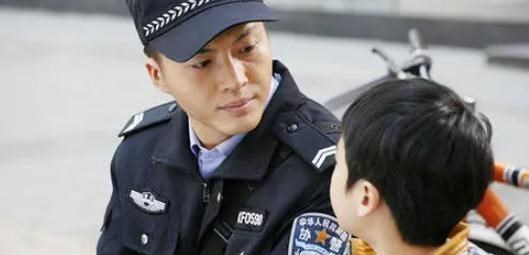 |原来选择辅警都是有理由的，辅警和协警的差距，真的不是一星半点