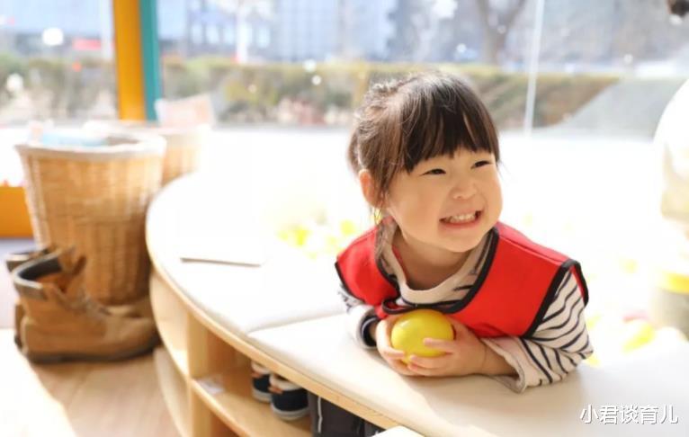 小君谈育儿|或许对于小孩子来说,把他培养成一个幽默的人,也是一件不错的事