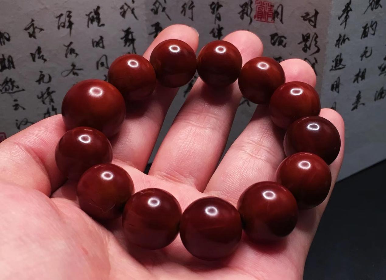 橄榄核|橄榄核正圆为什么贵？正圆光珠到底贵在哪？