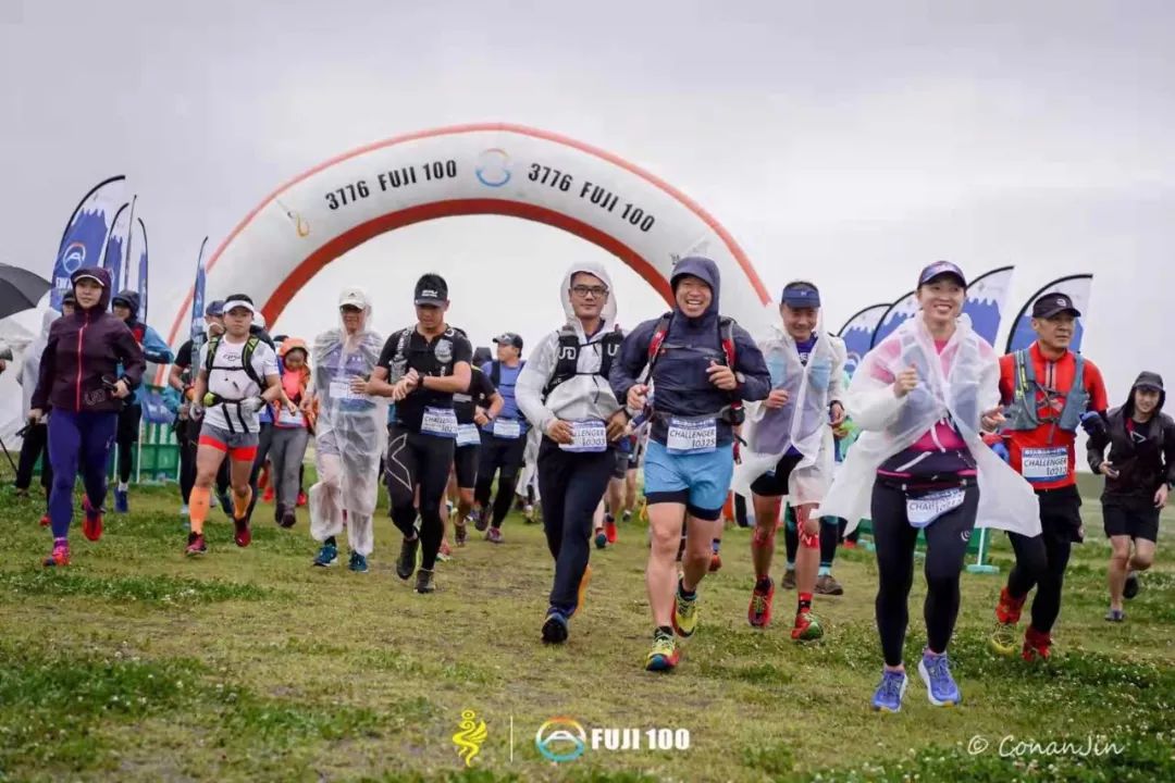 越野赛|他:农民、高中毕业,不但爱跑步,还自己办比赛,一个跑痴