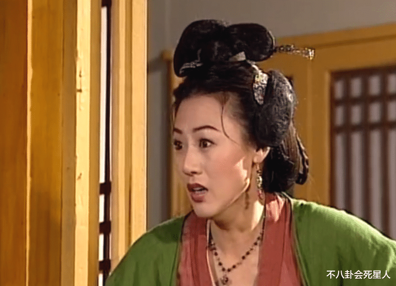 反派|剧里总演“坏女人”,生活中却低调善良,这7位女星个个美貌惊艳