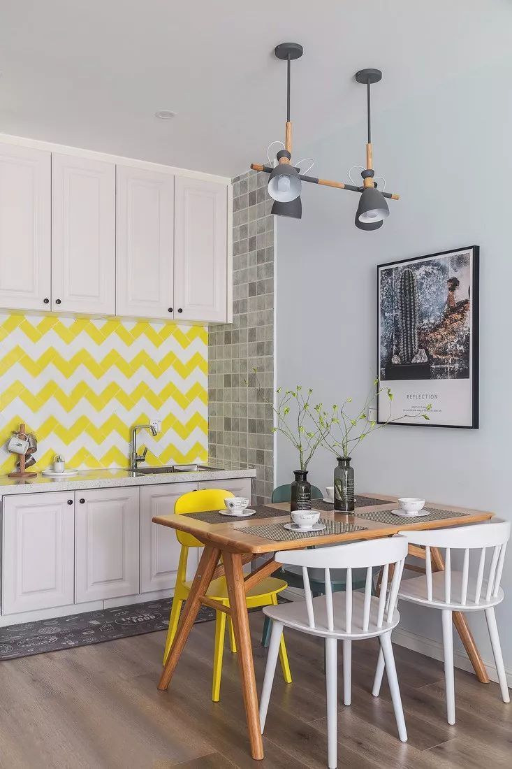 |买了房就这样装，一房能顶三房，漂亮又实用！