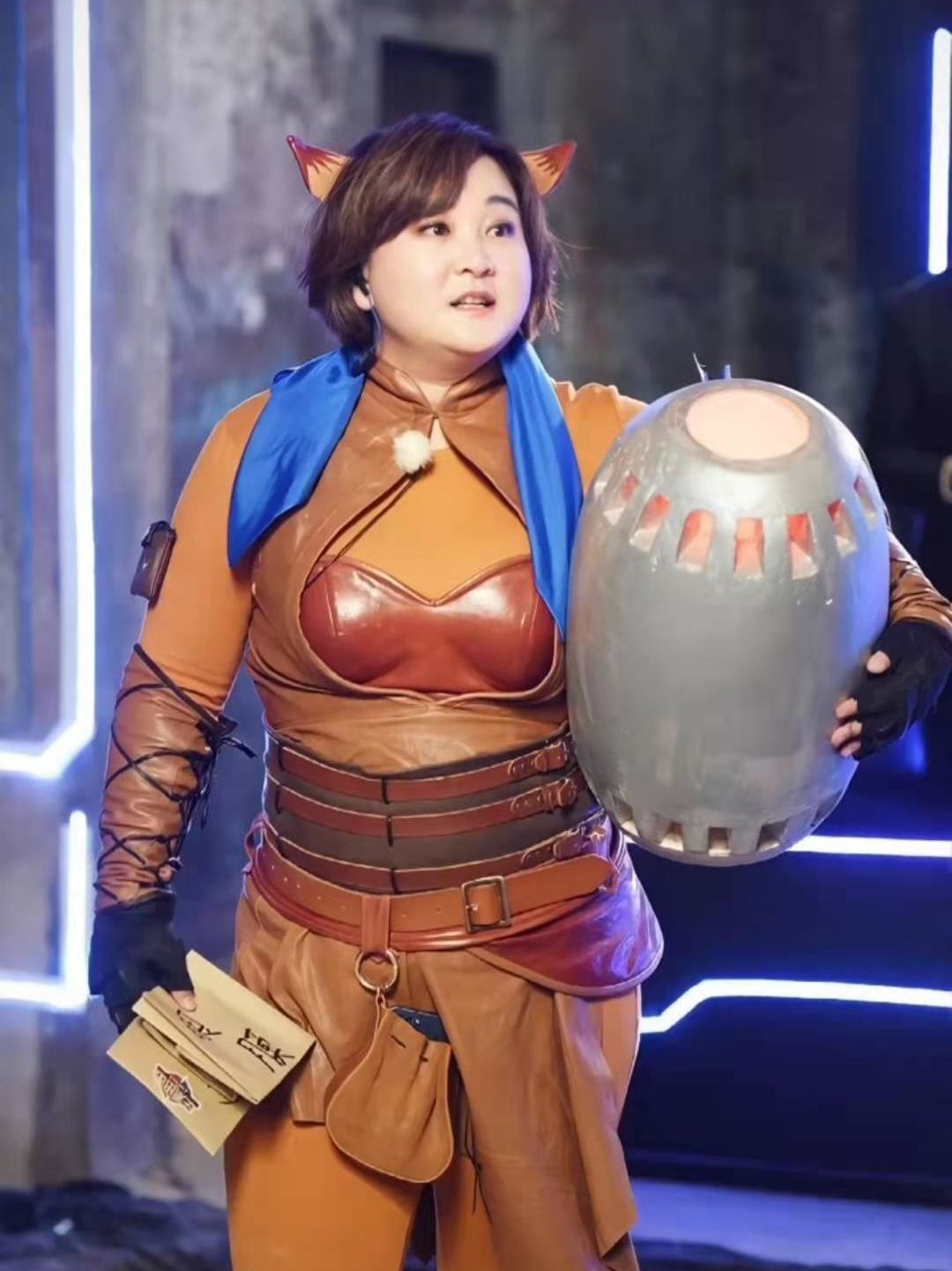 赘婿|?《你好，李焕英》拿下第一名，贾玲变瘦照片被晒出，有些过分美丽