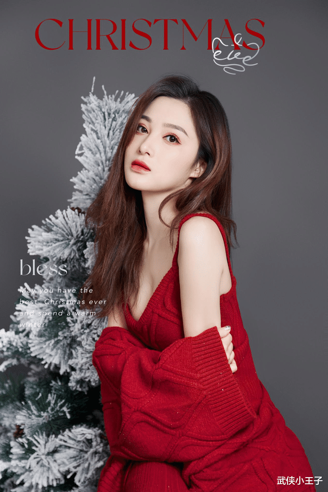 圣诞节|孙嘉璐圣诞大片暖冬氛围感拉满，超甜wink简直萌杀