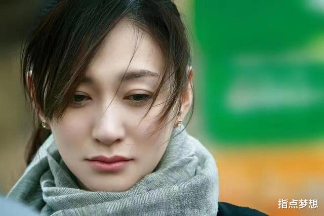 李小冉|44岁的不老女神李小冉，身材颜值胜似当年，像吃了不老药一样