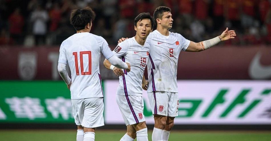 男儿志在远方|昨晚中超关键战！国足新核诞生，央视点名表扬，国安险些被他击败