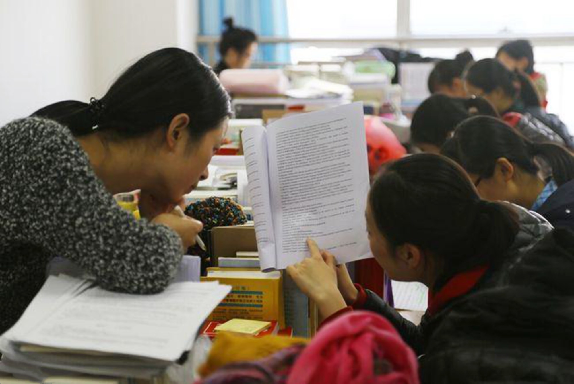 考研|90后“啃老式备考”悄然兴起，为考研究生3年不工作，学习成理由