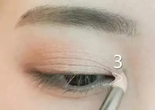 眼妆|分享3款非常简单的眼妆知识,帮你避开化妆雷区