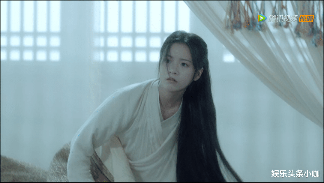 李庚希|被嘲上热搜！倾城美女被她演成了傻子…