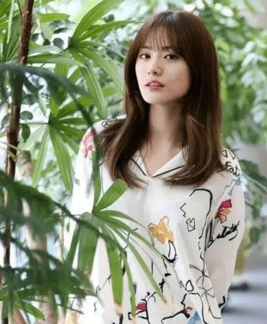 香奈儿|“人鱼公主”林珍娜：一度被评为“世界第一美”，却无缘国内发展