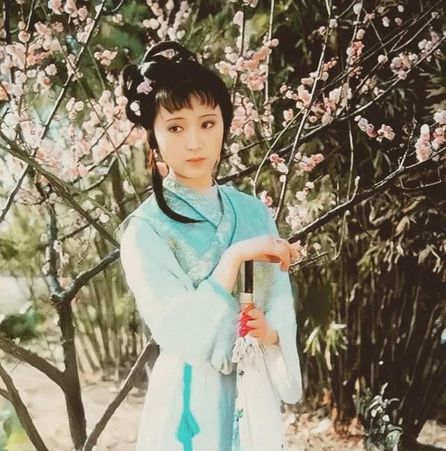 陈晓旭|陈晓旭：19岁演黛玉爆红，42岁去世，二婚丈夫如今生活幸福