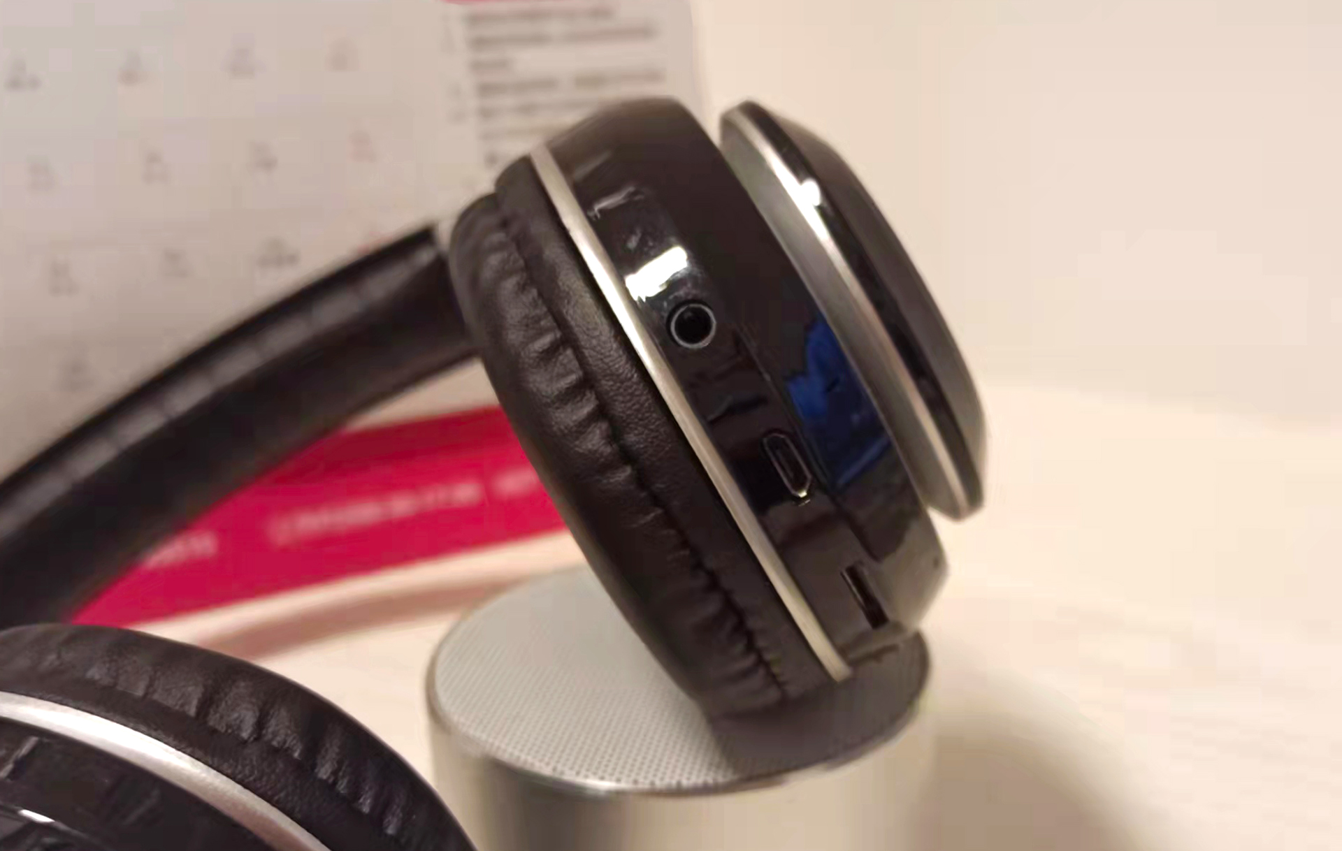 iPhone|支持蓝牙、有线和插卡，在2021年体验一款国产耳机，像多功能mp3