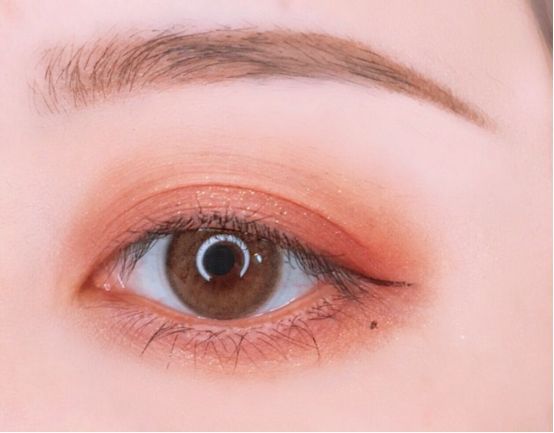 眼镜 戴眼镜妆容？近视姐妹看过来，打造自然眼妆！