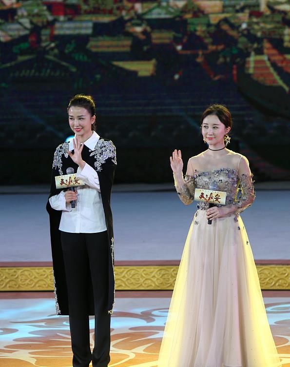 张嘉倪|舒畅身穿礼服好有气质，为人低调演技好，真是令人喜爱