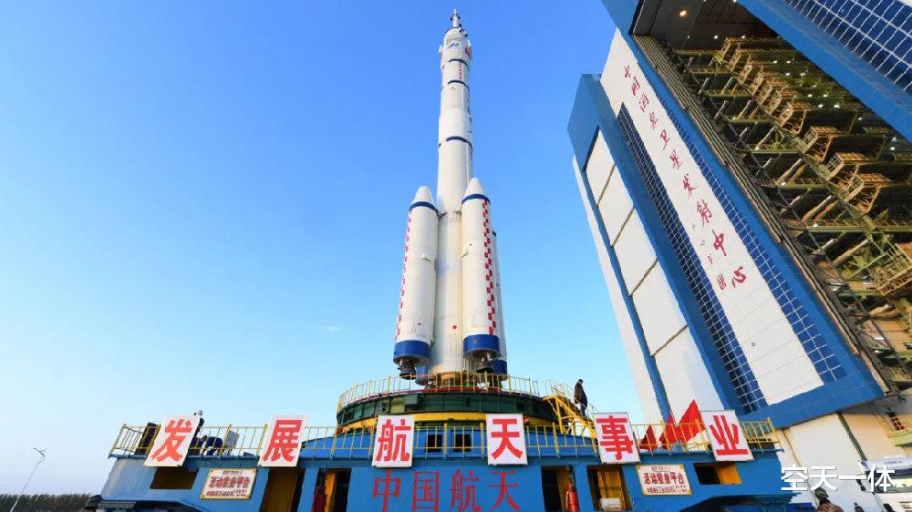 同时对接2艘神舟,停泊3艘飞船,未来我国空间站将出现这样的常态