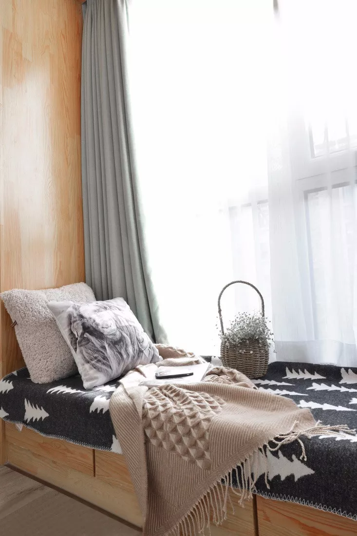 这样设计飘窗,瞬间变多功能区,很是实用