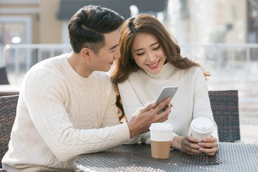 智也说教|爱的陪伴要全心全意，夫妻共度精心时刻