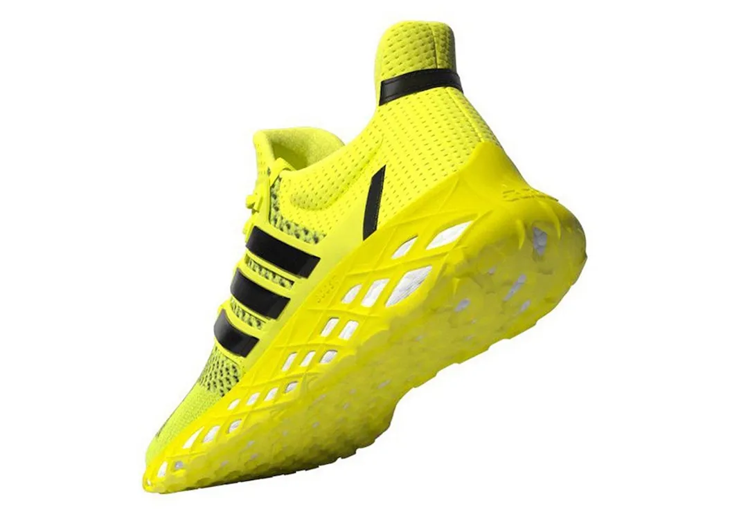 潮之物|地表最强跑鞋Ultra Boost焕然一新！