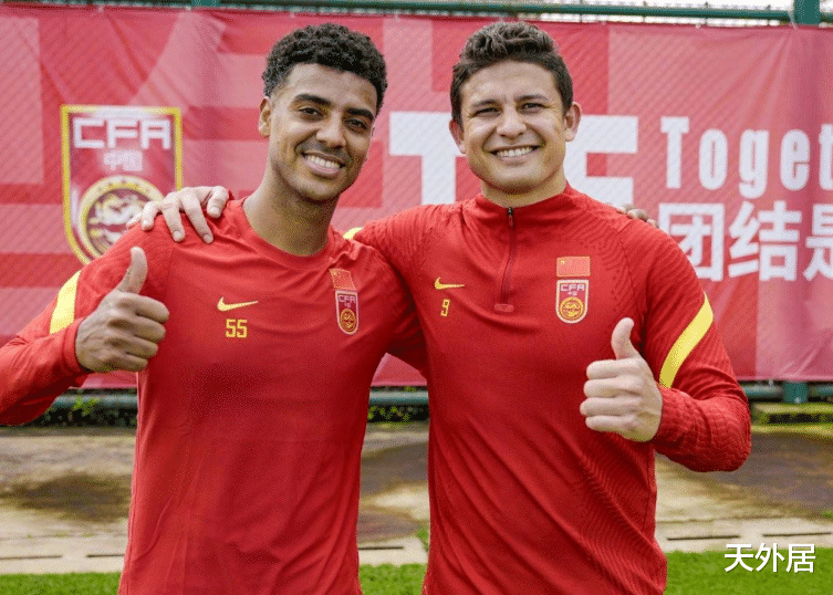 國足|僅用45分鐘，國足連入4球打爆聯賽第7！中超球隊誰能抵擋李鐵？