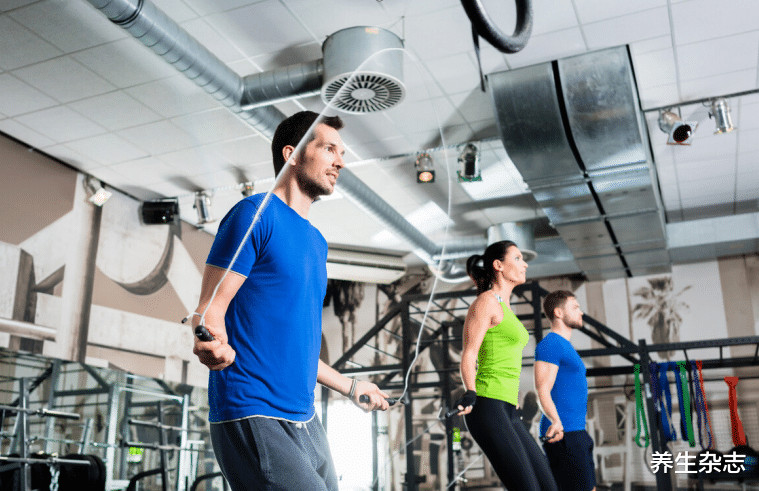 高血糖|吃大蒜会使高血糖升高?医生提醒:想要血糖稳定,这2种“素食”,要少吃