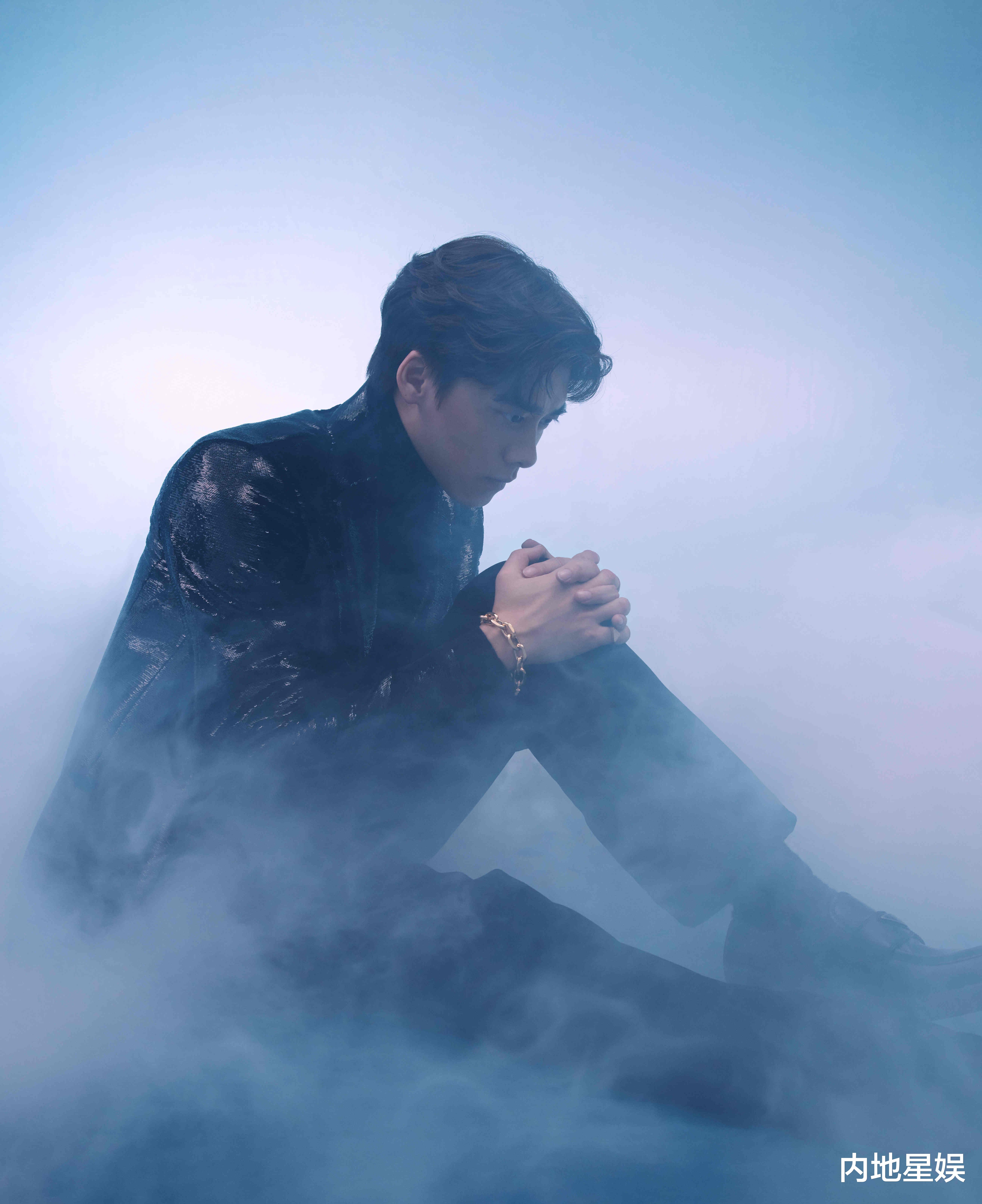 李易峰|国民国际两手抓！李易峰解锁全新高奢代言