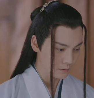 钟汉良|《倾城亦清欢》：47岁钟汉良破“太老”传言，与小18岁袁冰妍太配