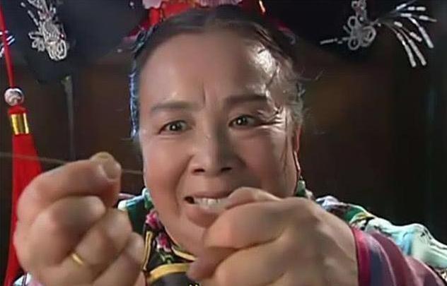 王雨|他是容嬷嬷的“儿子”，出道16年不温不火，媳妇却成当红明星