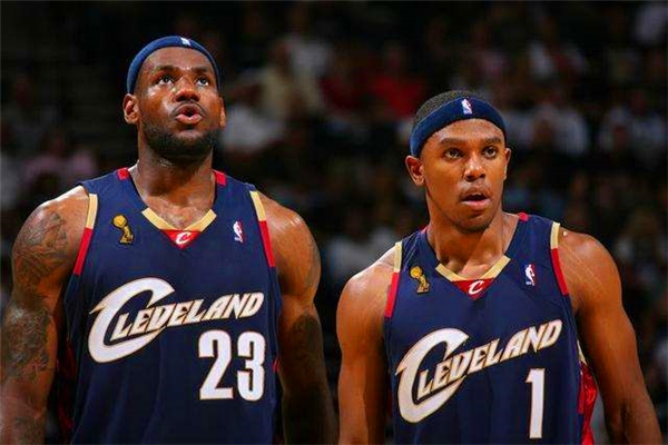 斯科蒂·皮蓬|以为选了个皮蓬，没想到变成了乔丹！细数NBA历史四大意外之喜！