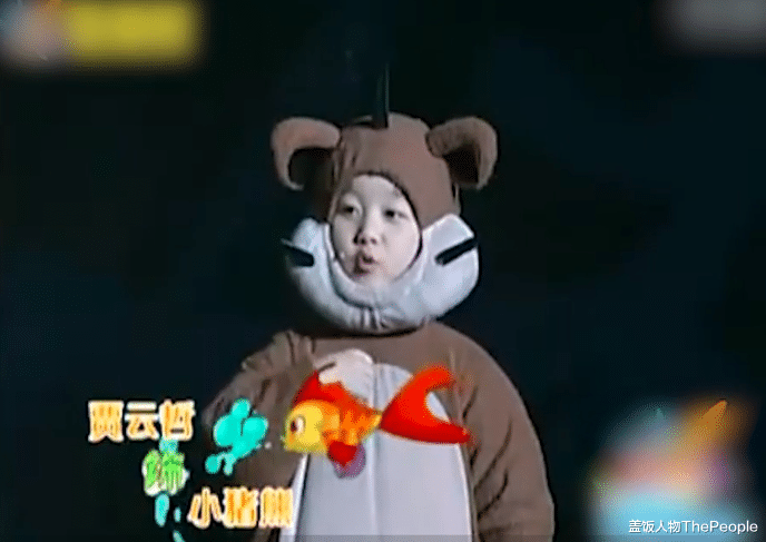 贾云哲|因《还珠格格》走红，却因病“长不大”，东儿如今过得怎么样了？