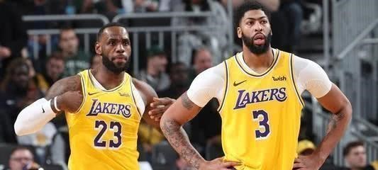 湖人队|41+16！同时又喂出个“小乔丹”，阵容太像18年火箭，湖人危险了